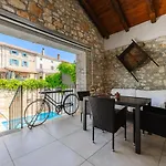 וילה Casa De Stalla With Private Pool In פורץ