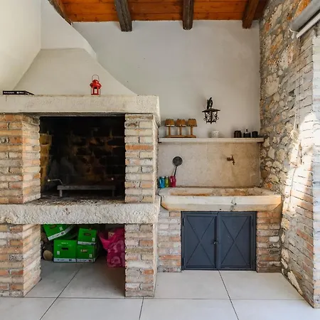 Casa De Stalla With Private Pool In * Пореч