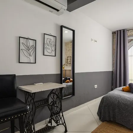 Casa De Stalla With Private Pool In * Пореч